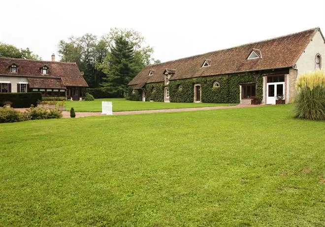 Derby country - Image 1
