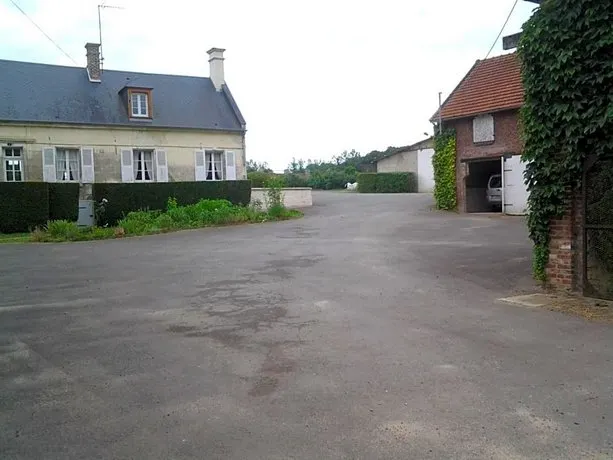 Le Moulin - Image 1