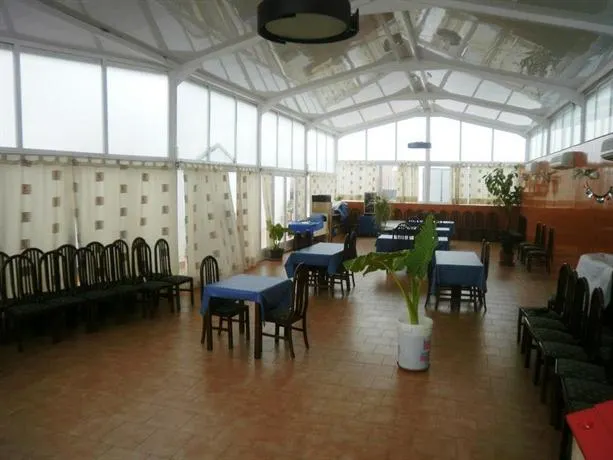 Hostal Restaurante Las Ruedas - Image 1