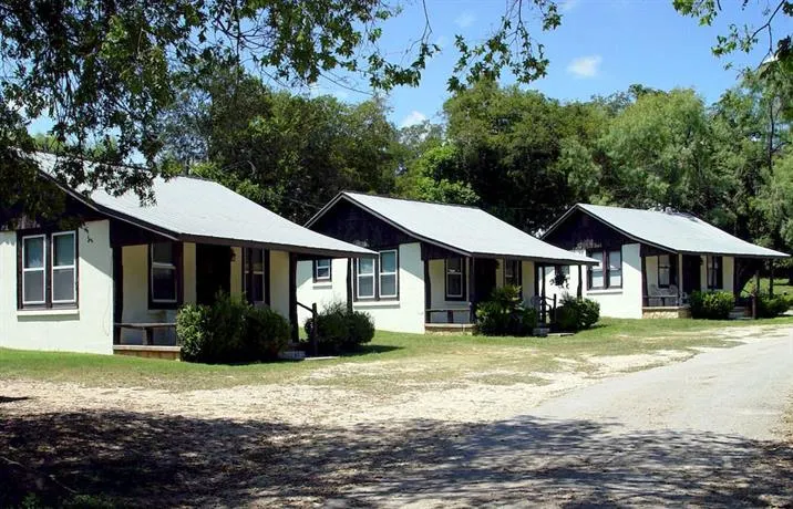 River Front Motel - Image 1