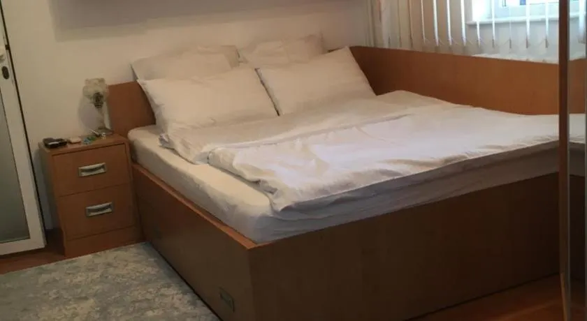 Marin Apartment Constanta - Image 1