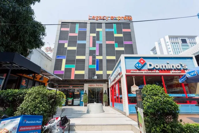 Legacy Express Sukhumvit by Compass Hospitality - Image 1