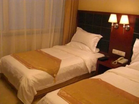 Juxiantang Hotel Harbin - Image 1