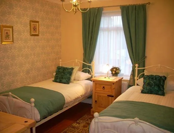 The Fossil Tree B&B - Image 1