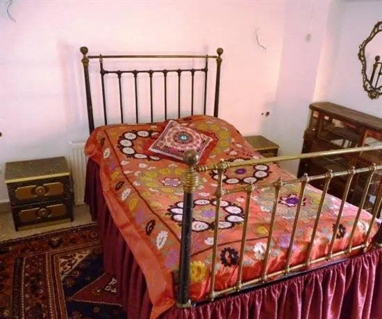 Büyük Sinasos Konagi - Image 1