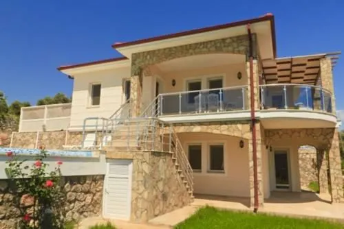 Villa Moonlight - Image 1