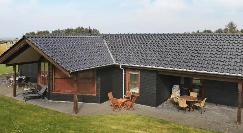 8 Person Holiday Home in Hirtshals - Image 1
