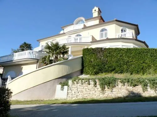Apartments Lucie - Image 1