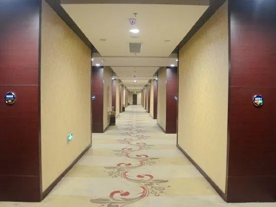Yihe Mythology Theme Hotel (North China Commercial Building) - Image 1