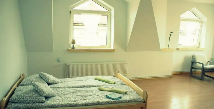 Corner Hostel - Image 1