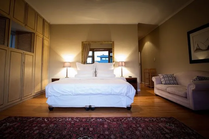 Sunbird Retreat Cape Town - Image 1