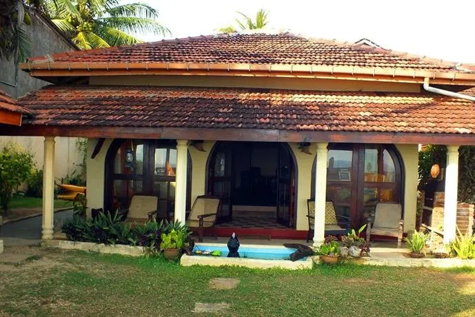 Paradise Villas Unawatuna - Image 1