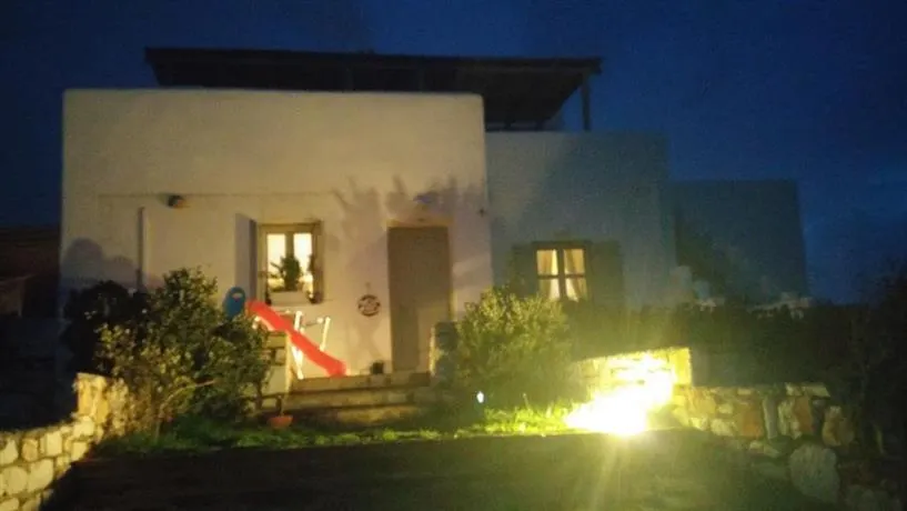 Villa Georgia Paros - Image 1