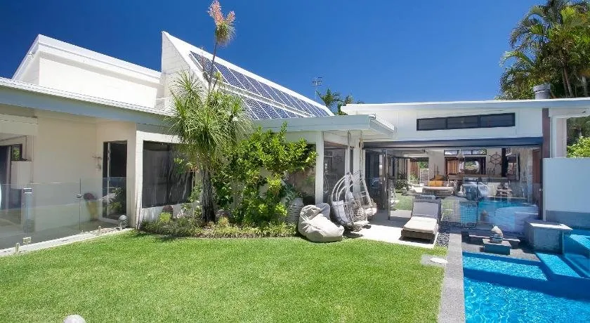 Stylish Luxury Home to Fit The Whole Family - Image 1