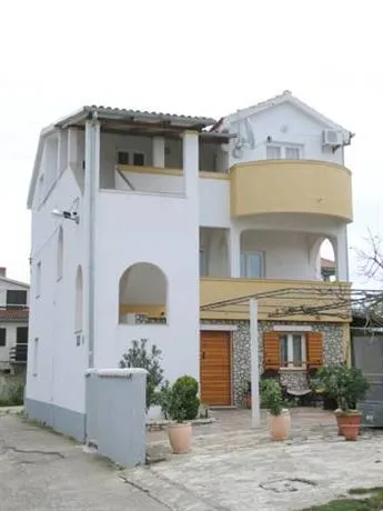 Apartments Jagoda Murter - Image 1