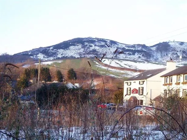 The Greyhound Inn - Image 1