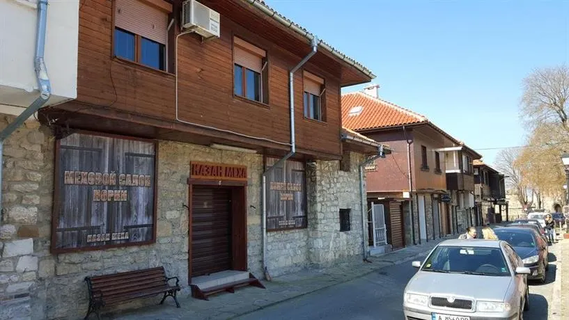 Guest House Port - Image 1