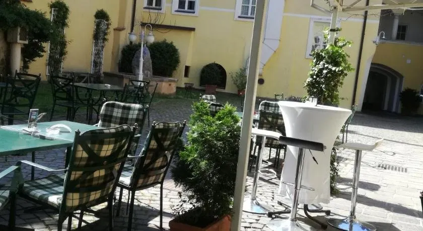 Rathausstüberl - Image 1