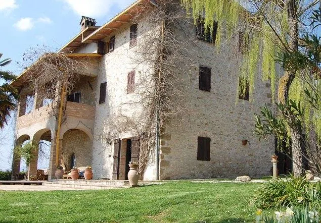 Agriturismo il Geranio - Perugia - Image 1