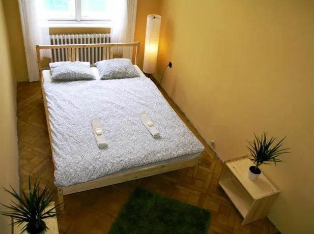 Guru Hostel - Image 1