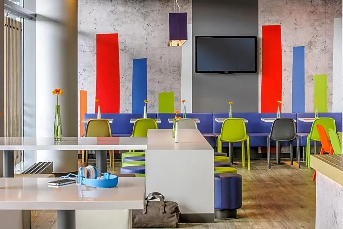 Hotel ibis budget Duesseldorf Hilden - Image 1