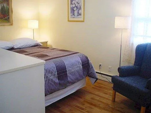 Niagara Falls Executive Suites - Image 1