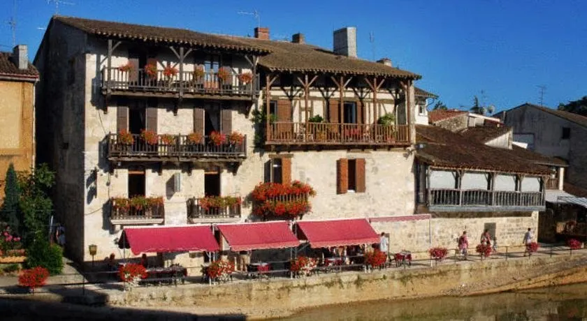 Auberge Du Pont Vieux - Image 1