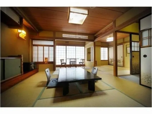 Hotel Tenryukaku - Image 1
