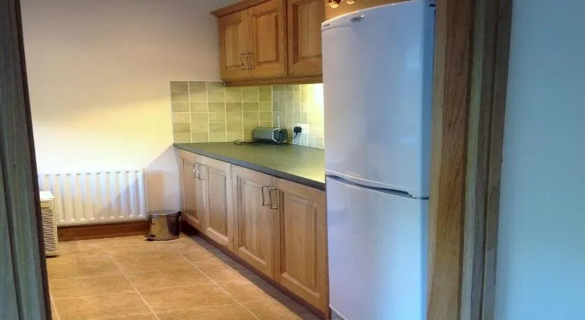 Little Glebe Cottage - Image 1