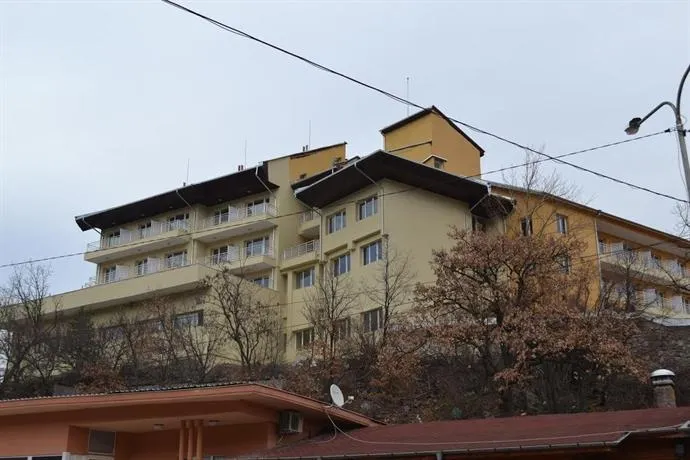 Hotel Bojur - Image 1