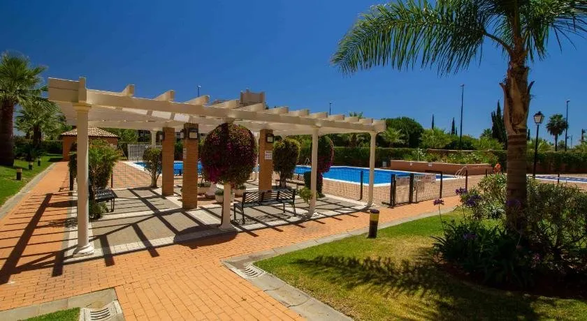 (Har002) Sea View Apartment 200M To Beach - Image 1