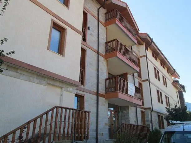Bondis Alexander Services Apartments - Image 1