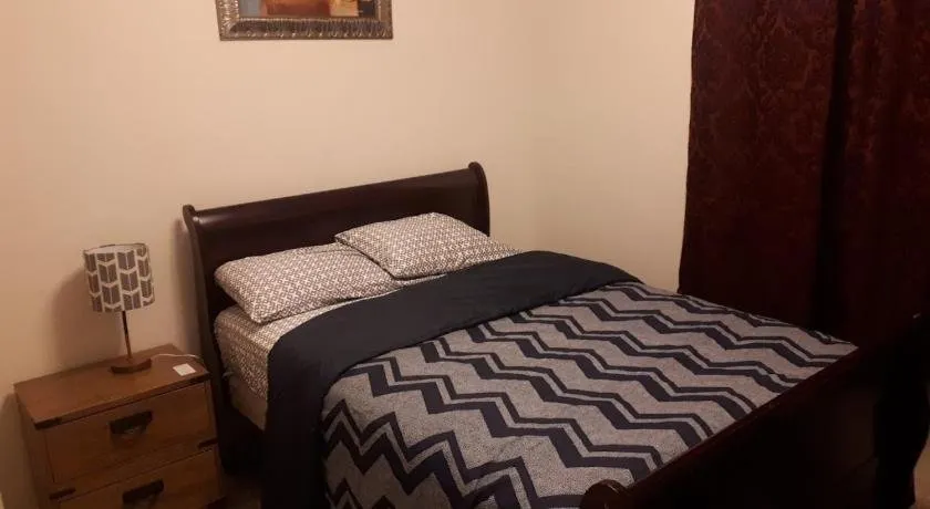 Basement Suite, Fully Private with Own Entrance - Image 1