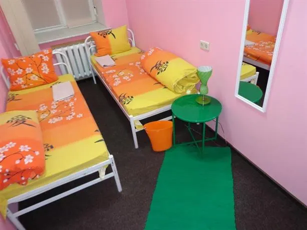 Hostel Metro Teatralnaia - Image 1