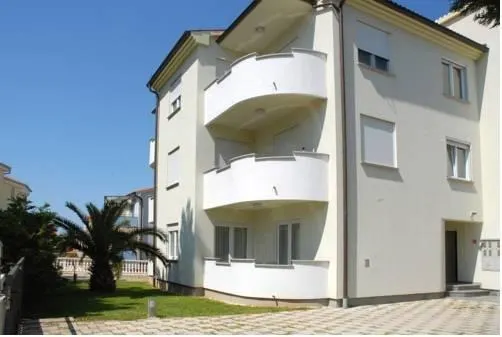 Apartments Benic - Image 1