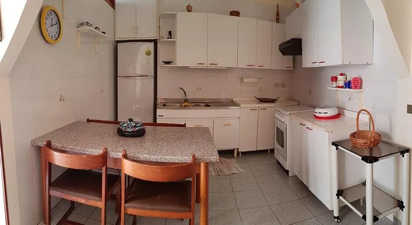 Melia - Image 1