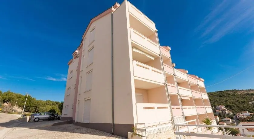 Apartment Pavic-Nikic - Image 1