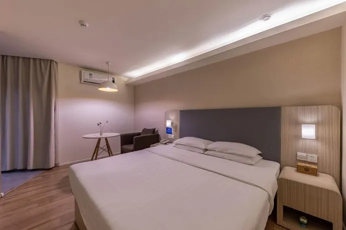 Hanting Hotel (Longyan Zhongshan Road) - Image 1