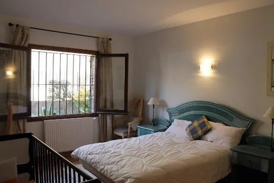 Villa Les Oliveres - Image 1