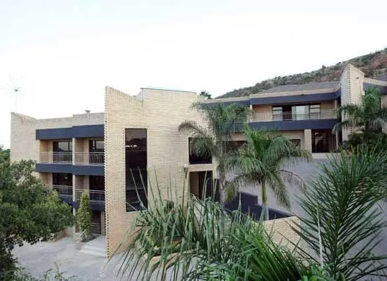 Veroz Boutique Hotel - Image 1