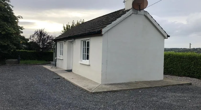 The Cottage Clogheen - Image 1