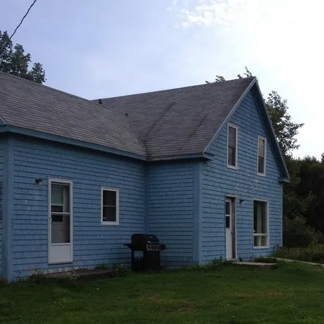 Breton Cove Farmhouse - Image 1