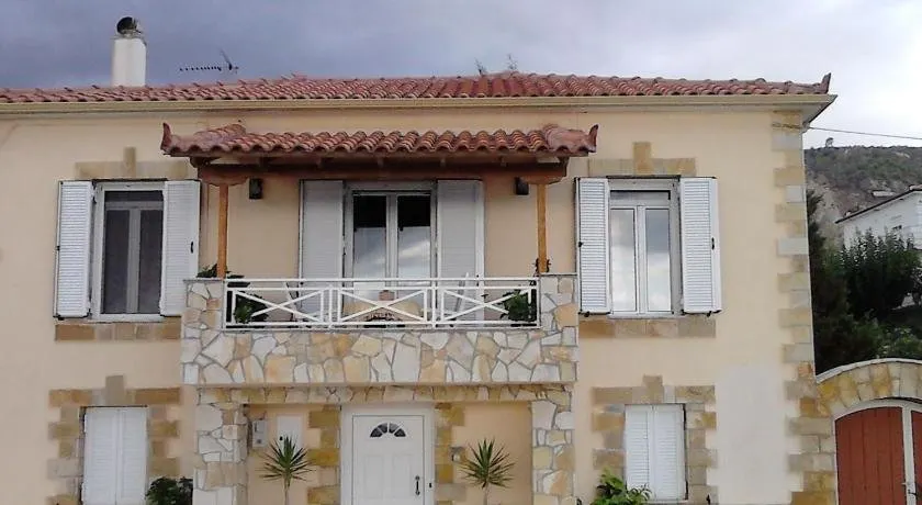 Lykoporia Seaside House - Image 1