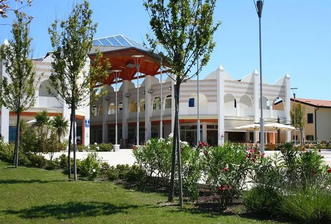 Quercia Lido Altanea - Image 1