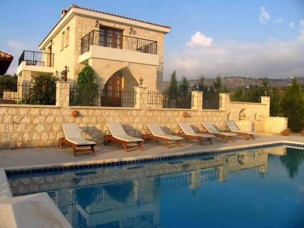 Aphrodite Villa Peristerona - Image 1