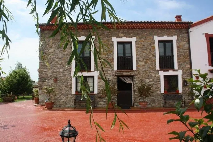 Casa Rural El Perlindango - Image 1