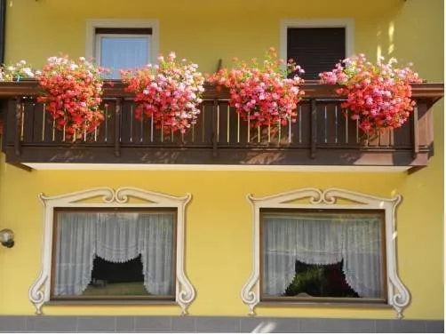 Albergo Miramonti - Image 1