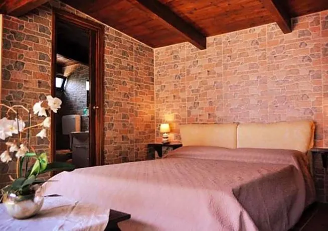 SIS HOLIDAY Private Villa - Image 1