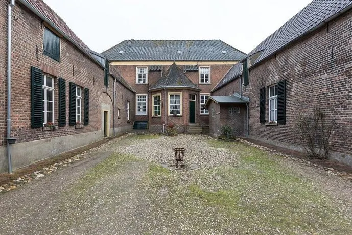 Alte Baronie - Image 1