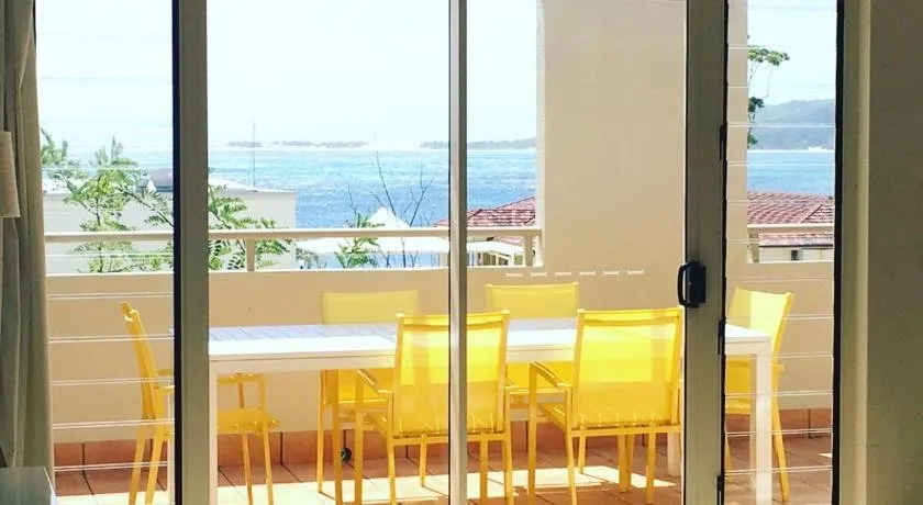 Seaspray Villa 5 - Image 1
